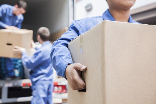 Local man and van help for Borough home and flat moves