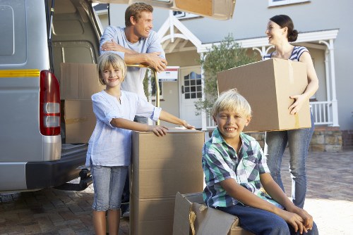 Local moving support in Borough with careful item delivery